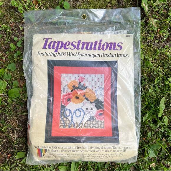 Vintage Tapestrations Cat on Table floral ice cream parlor needle point kit new - Picture 1 of 4